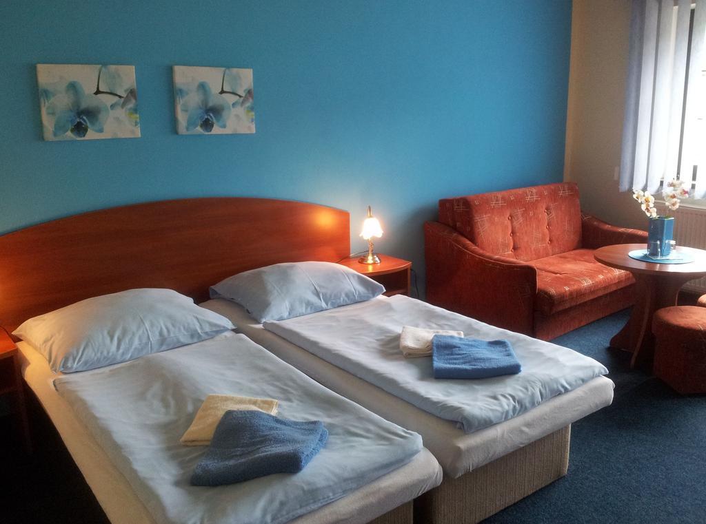 Hotel Centrum Harrachov Ngoại thất bức ảnh